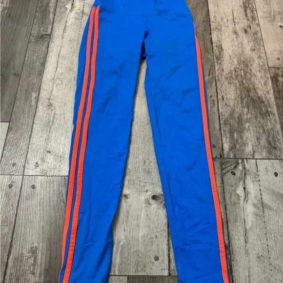 Wear It To Heart WITH Double Stripe Leggings Electric Blue Neon Small Rollergirl - Picture 8 of 11